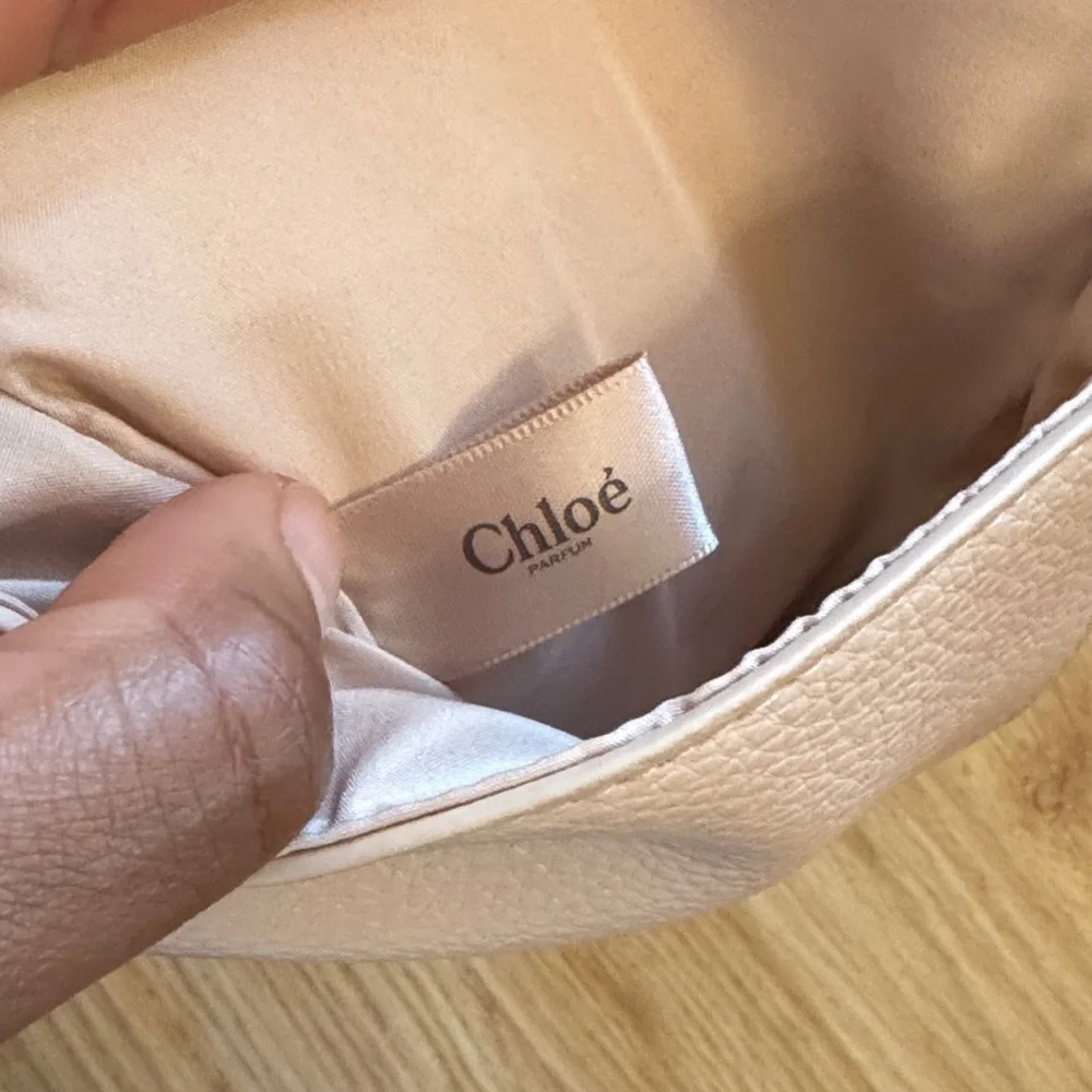 Chloe Beauty Wristlet ✨ - Picture 9 of 12